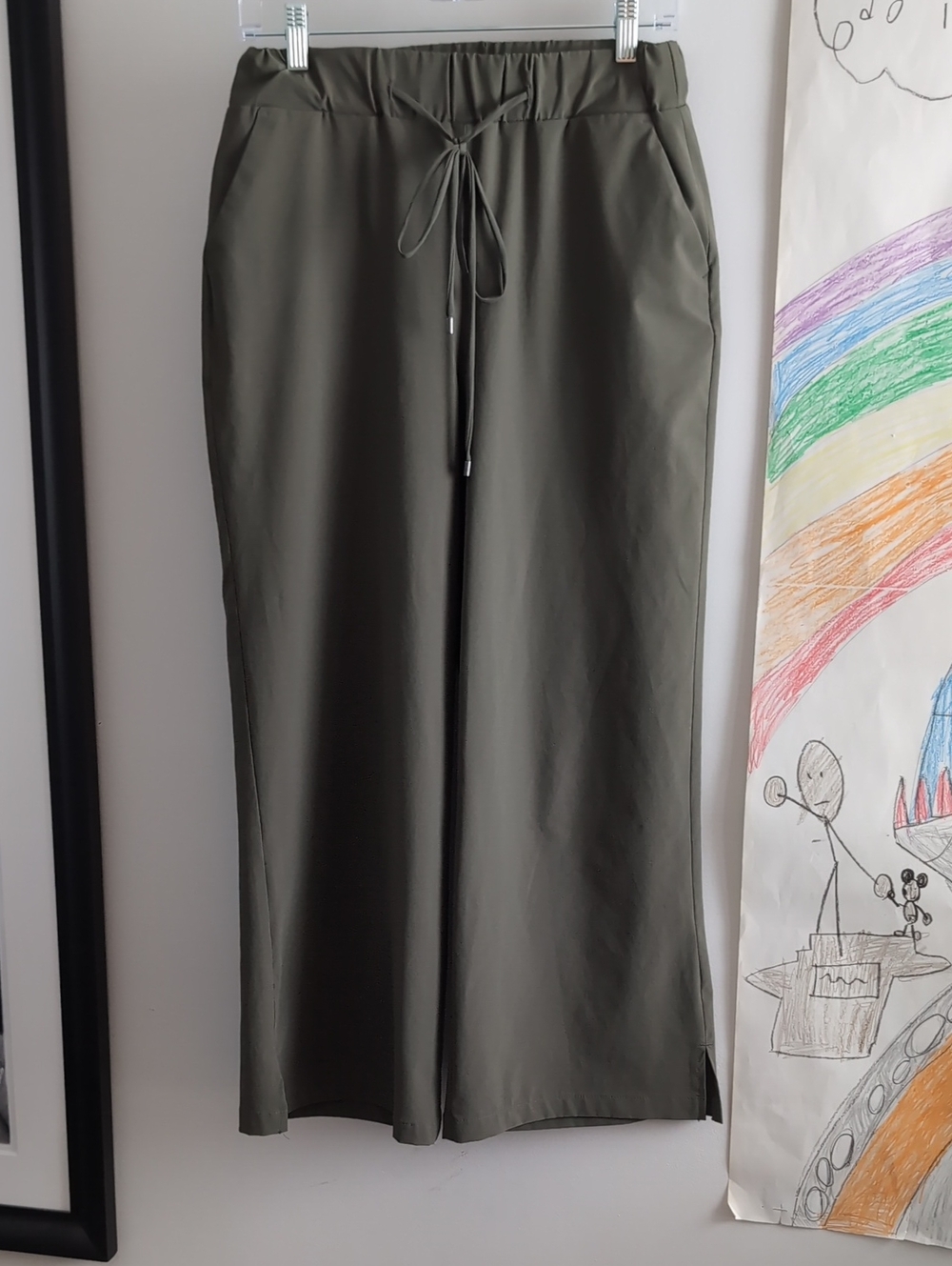 a new day Olive Green Cropped Drawstring Pants - Small